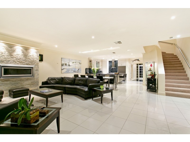 26 Gulf Point Drive, North Haven SA 5018