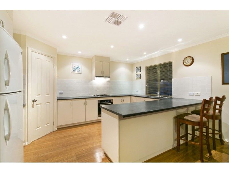 299 Railway Terrace, Taperoo SA 5017