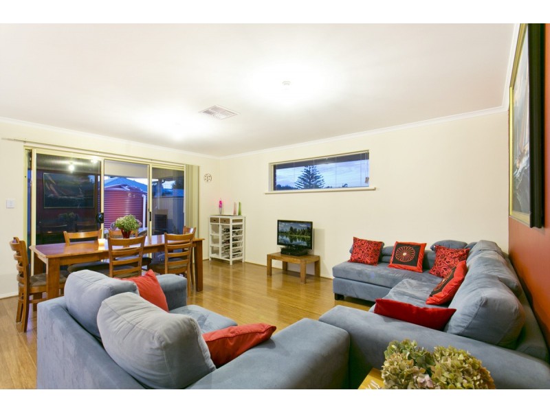 299 Railway Terrace, Taperoo SA 5017