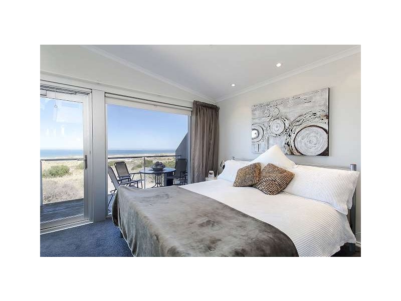 132 Gulf Point Drive, North Haven SA 5018