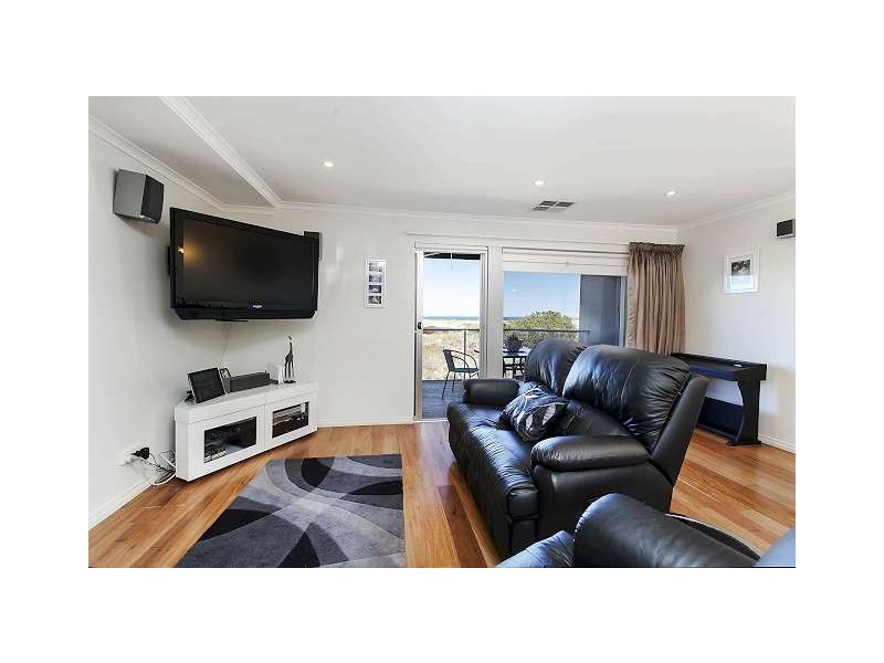 132 Gulf Point Drive, North Haven SA 5018