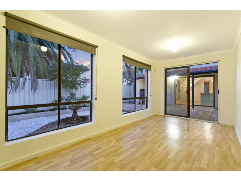 19 Curlew Court, Semaphore Park SA 5019