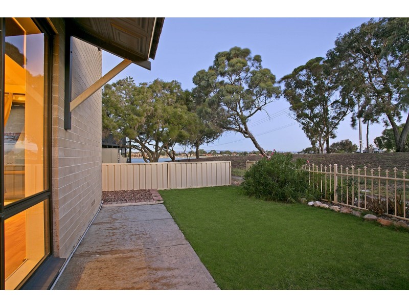 19 Curlew Court, Semaphore Park SA 5019