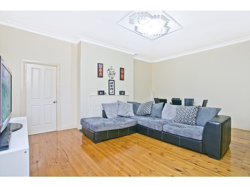 8 Hotchkiss Crescent, Croydon Park SA 5008