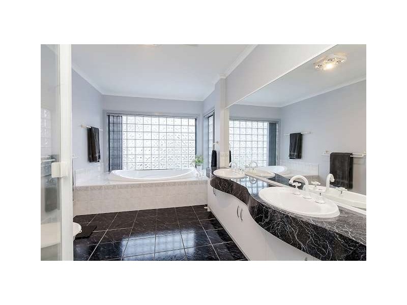 33 Anaconda Drive, North Haven SA 5018