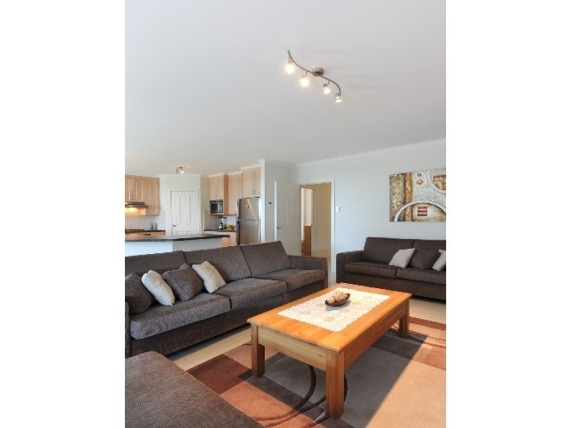 9 Eaton Avenue, Kilburn SA 5084