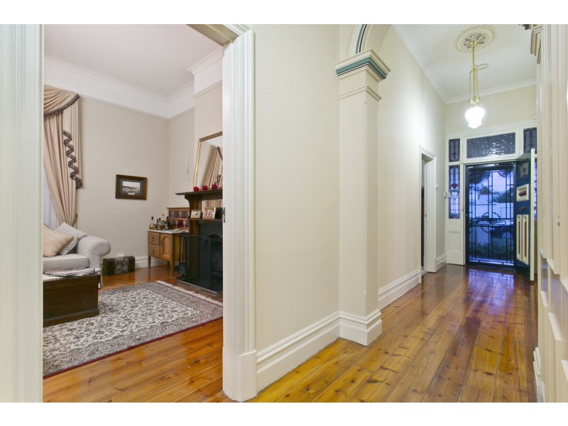 123 New Street, Queenstown SA 5014