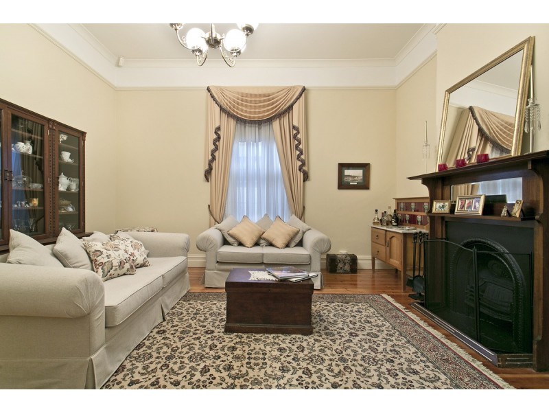 123 New Street, Queenstown SA 5014