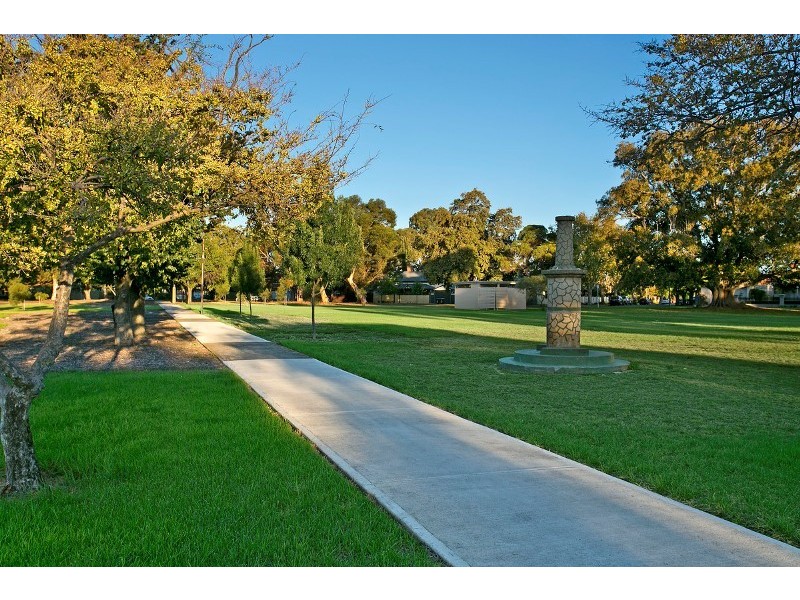 23 Melbourne Place, Alberton SA 5014