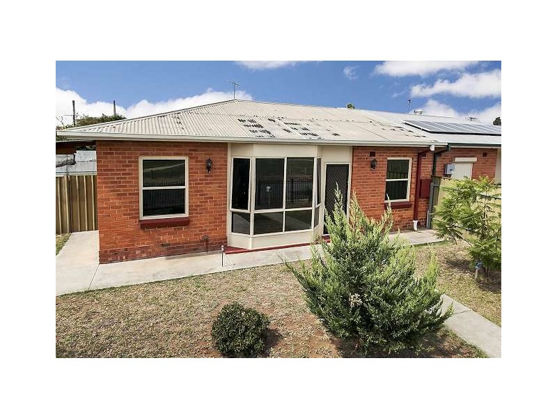 18 Echunga Street, Taperoo SA 5017