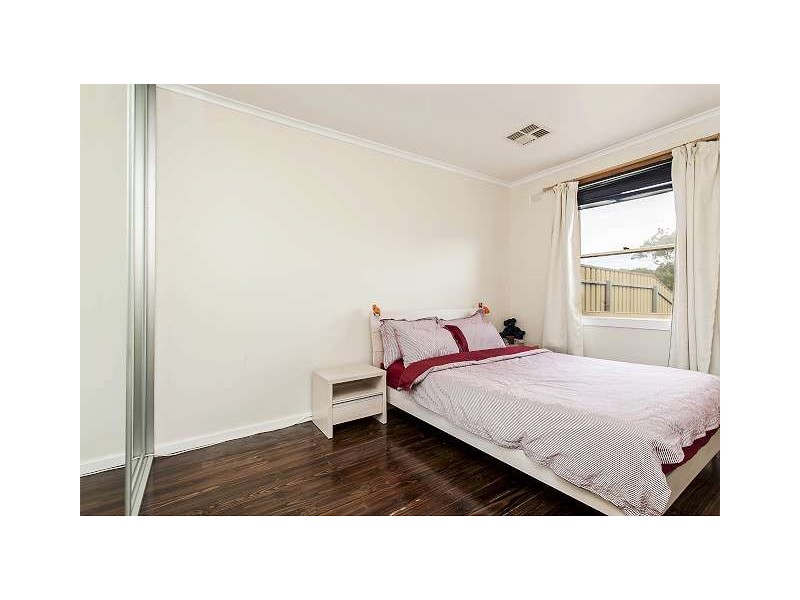 18 Echunga Street, Taperoo SA 5017