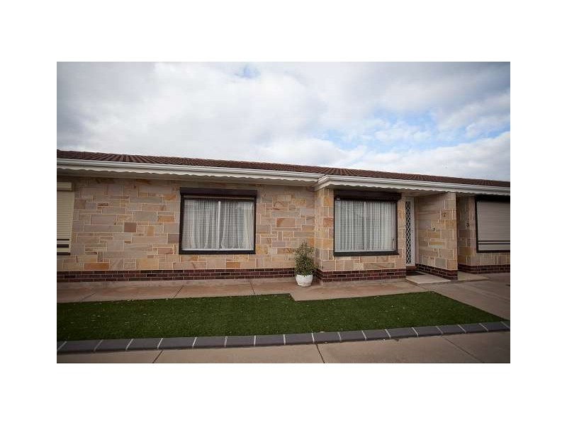 2/2 Sunnyside Grove, Semaphore Park SA 5019