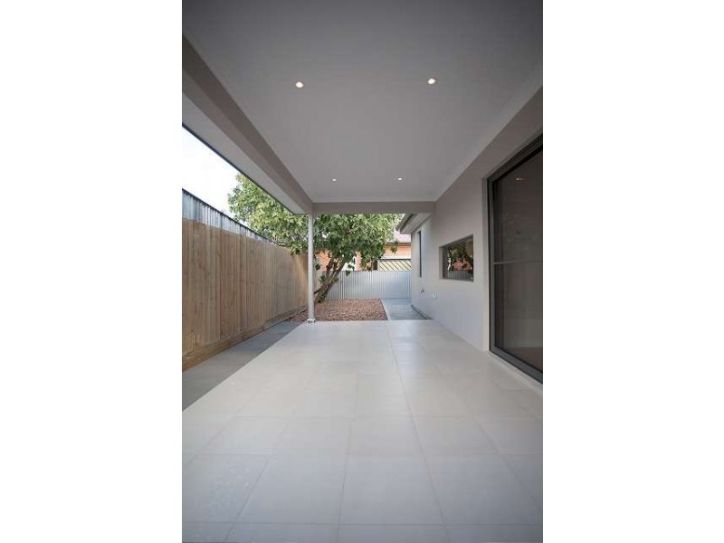 1a Vickers Avenue, Hendon SA 5014