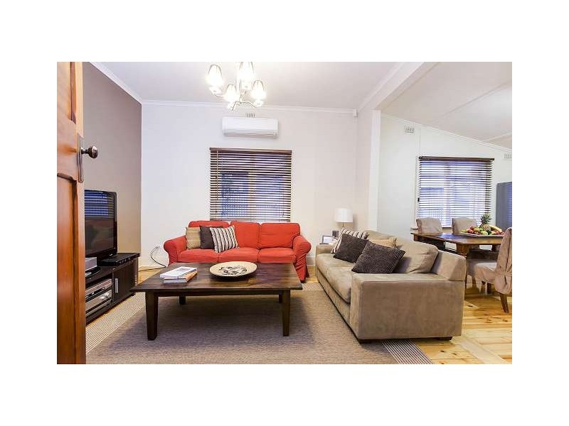 10 Princess Street, Pennington SA 5013