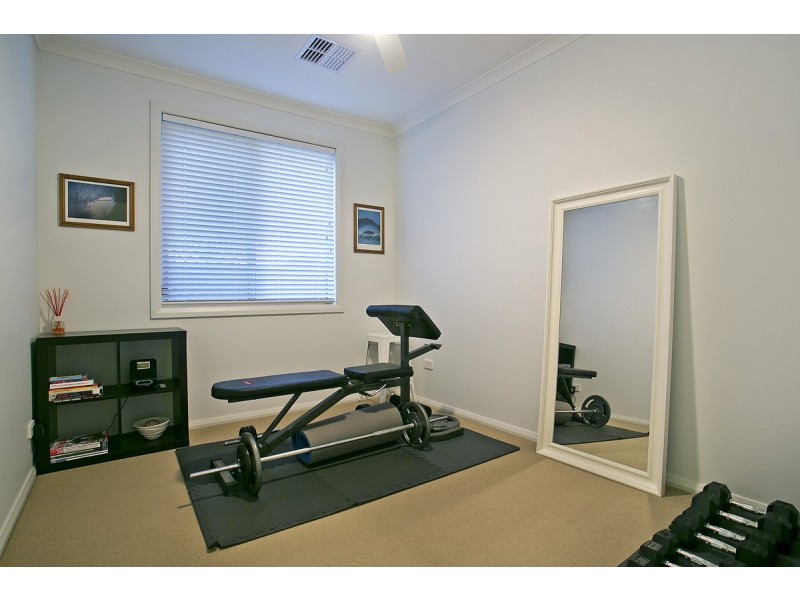 2 Maloja Street, Osborne SA 5017