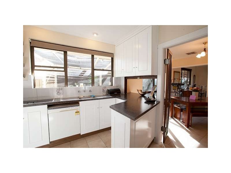 22 Santiago Street, West Lakes Shore SA 5020