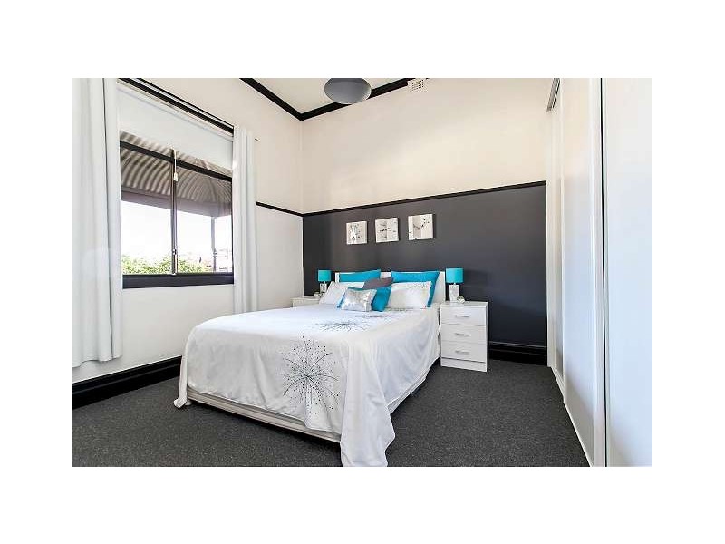 1 Evans Street, Woodville South SA 5011