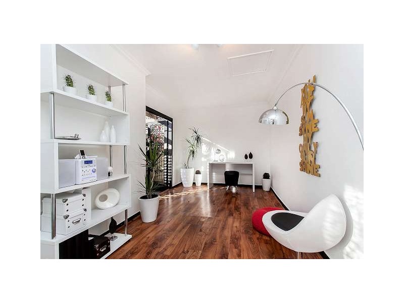 1 Evans Street, Woodville South SA 5011