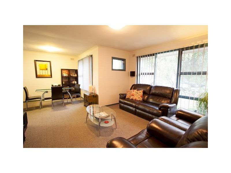 2 Loral Street, Modbury SA 5092