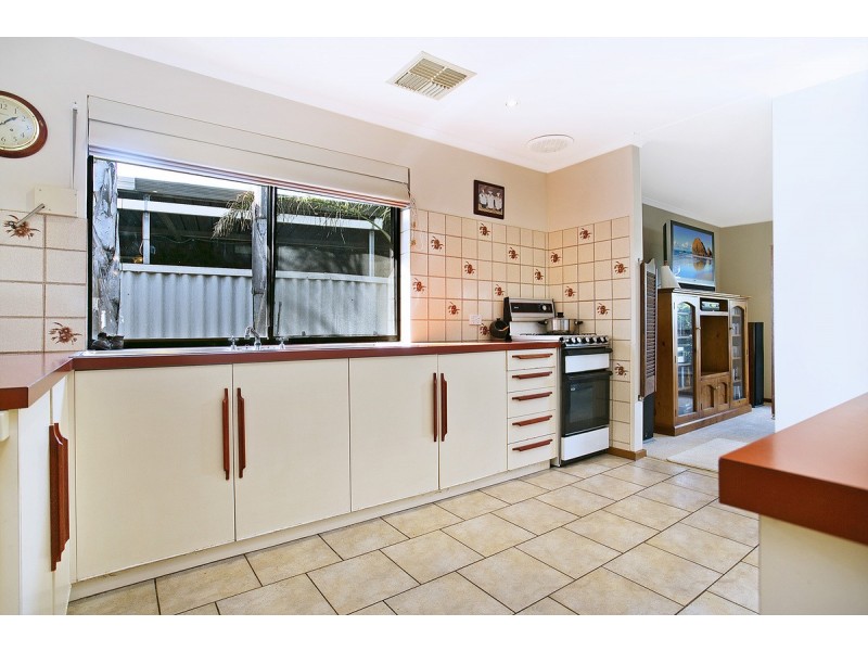 71 Klingberg Drive, North Haven SA 5018