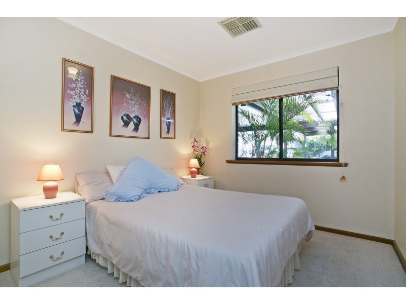 71 Klingberg Drive, North Haven SA 5018