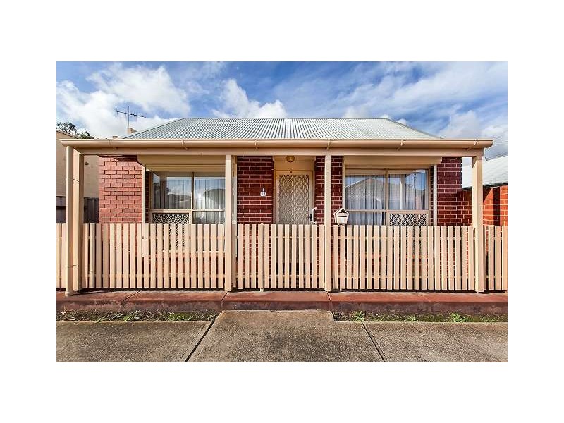 1/17 Leadenhall Street, Port Adelaide SA 5015