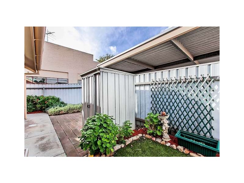 1/17 Leadenhall Street, Port Adelaide SA 5015