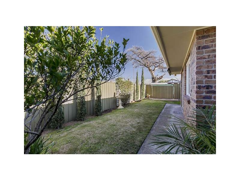 2/100 Jetty Road, Largs Bay SA 5016