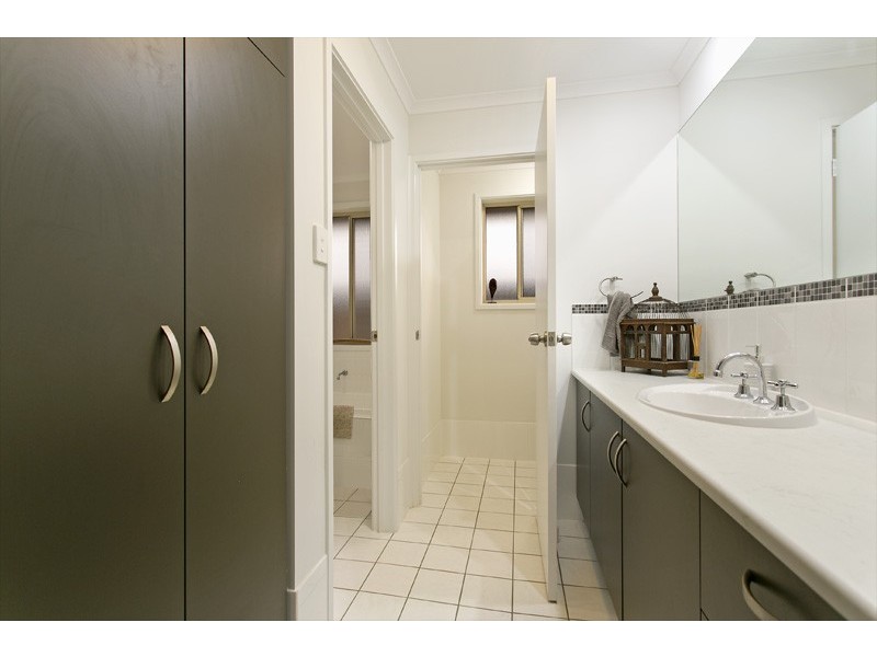 303 Railway Terrace, Taperoo SA 5017