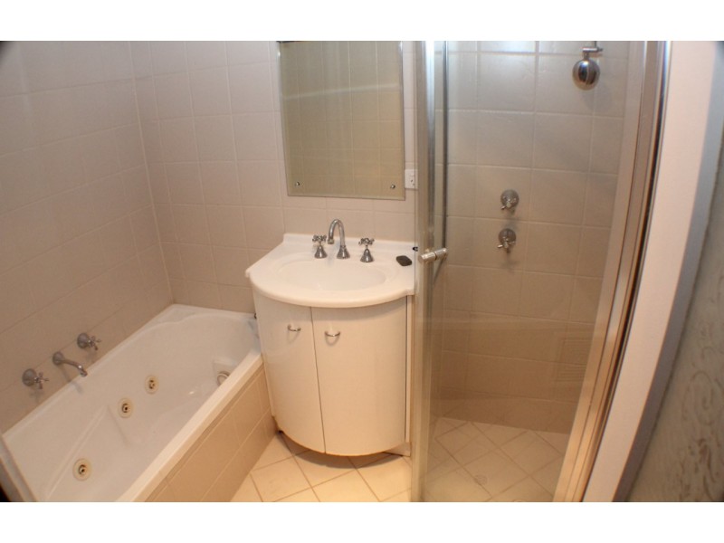 2/80 Military Road, Tennyson SA 5022