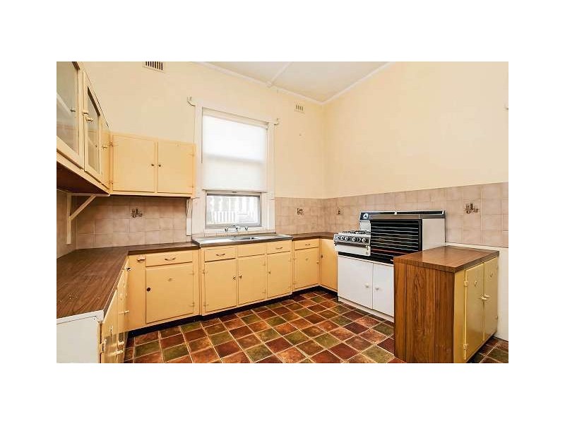 14 Wattle Street, Largs Bay SA 5016