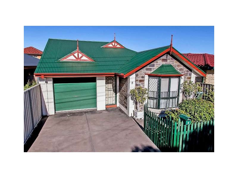 8 Victoria Street, Glanville SA 5015