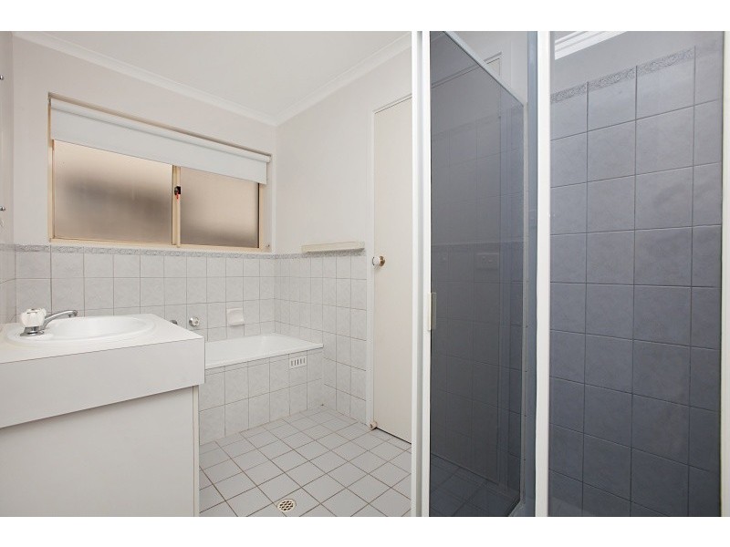 32 One And All Drive, North Haven SA 5018