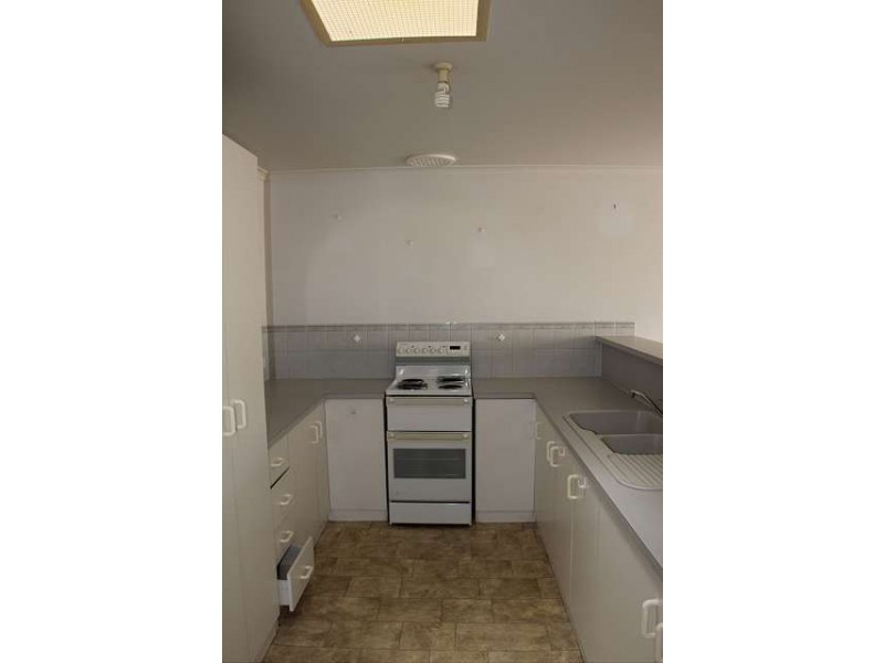 32 One And All Drive, North Haven SA 5018