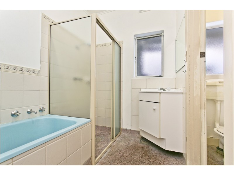 15 Broadmore Avenue, Fulham SA 5024