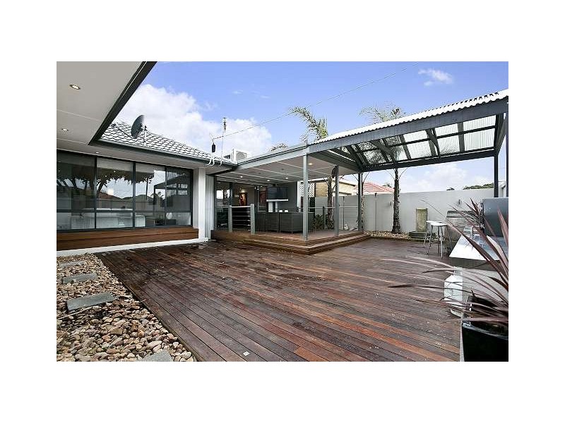 1 Bermuda Avenue, West Lakes Shore SA 5020