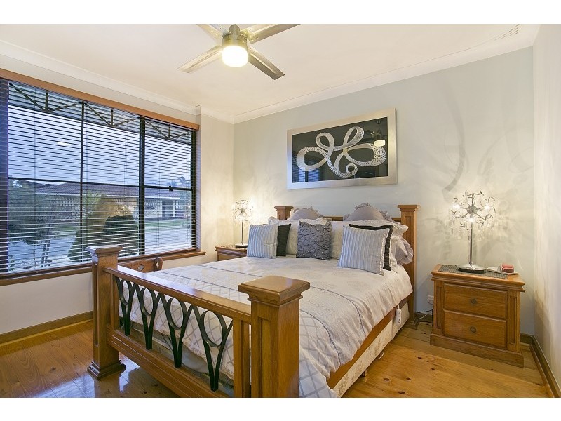 9 Mooloola Way, West Lakes Shore SA 5020