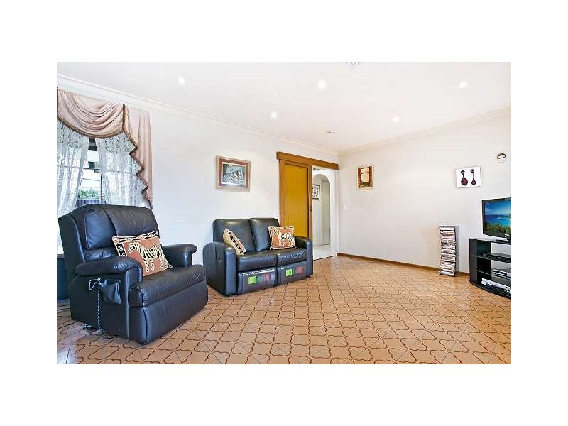 2/114 Military Road, Semaphore SA 5019