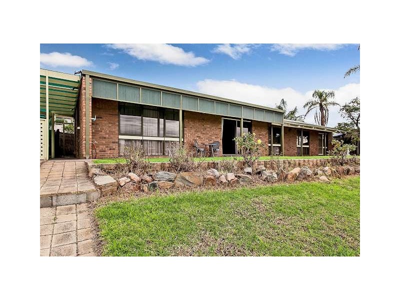 19 Boyd Crescent, West Lakes Shore SA 5020