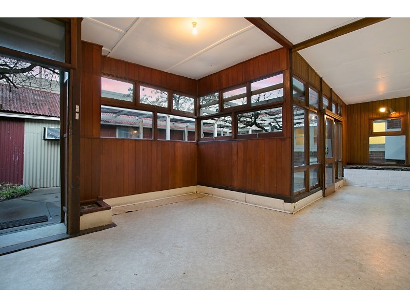 27 Jetty Road, Largs Bay SA 5016