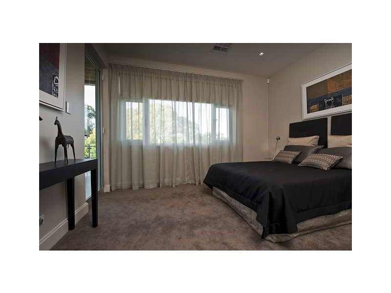 108 Highfield Drive, Craigburn Farm SA 5051