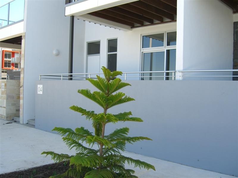 4 Parri Crescent, New Port SA 5015