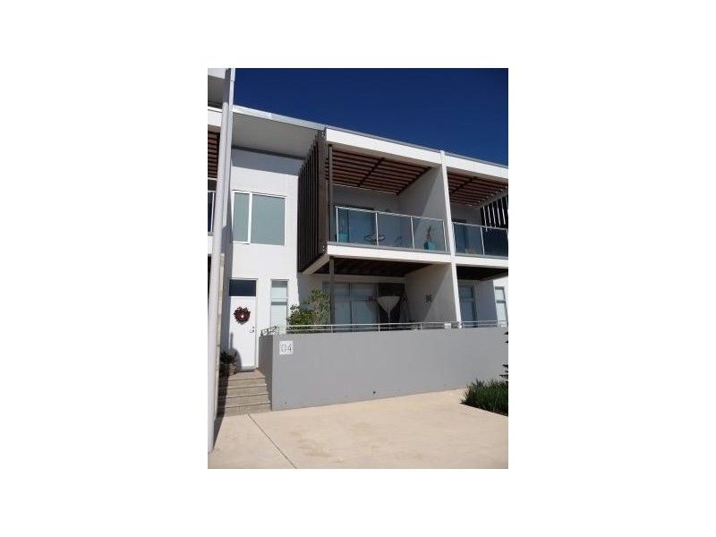 4 Parri Crescent, New Port SA 5015