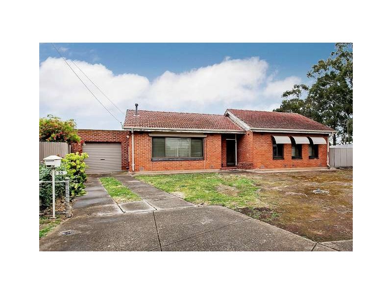35 Dudley Crescent, Mansfield Park SA 5012