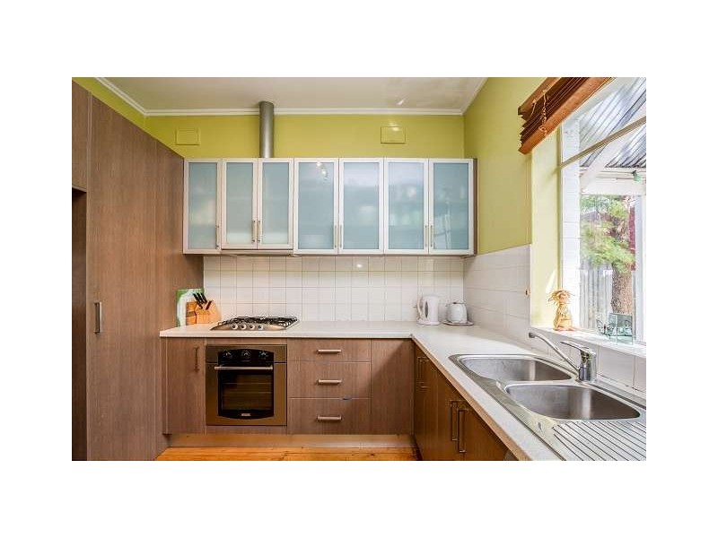 4 Lorne Street, Albert Park SA 5014