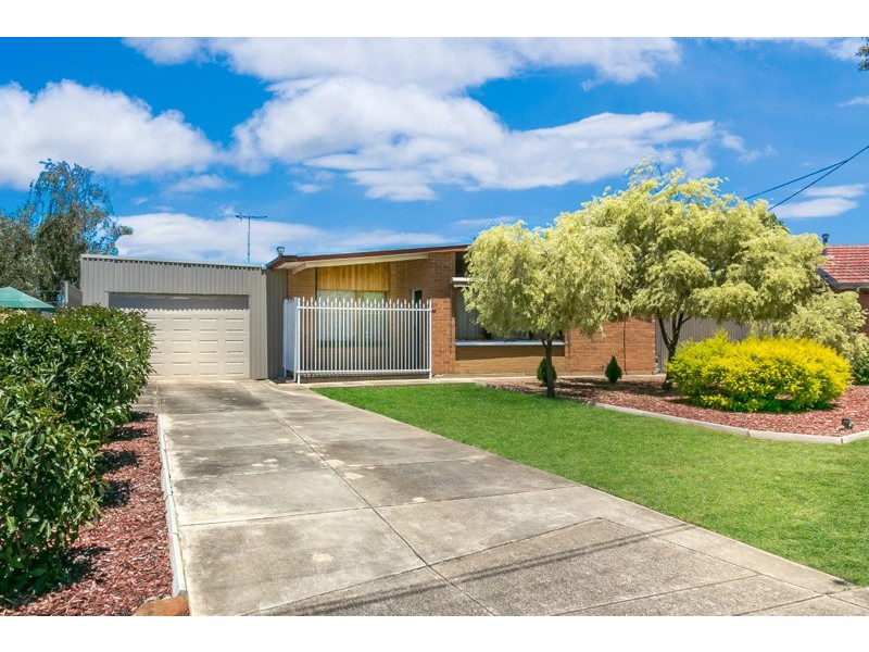 37 Dudley Crescent, Mansfield Park SA 5012