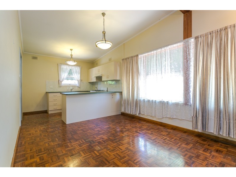 37 Dudley Crescent, Mansfield Park SA 5012