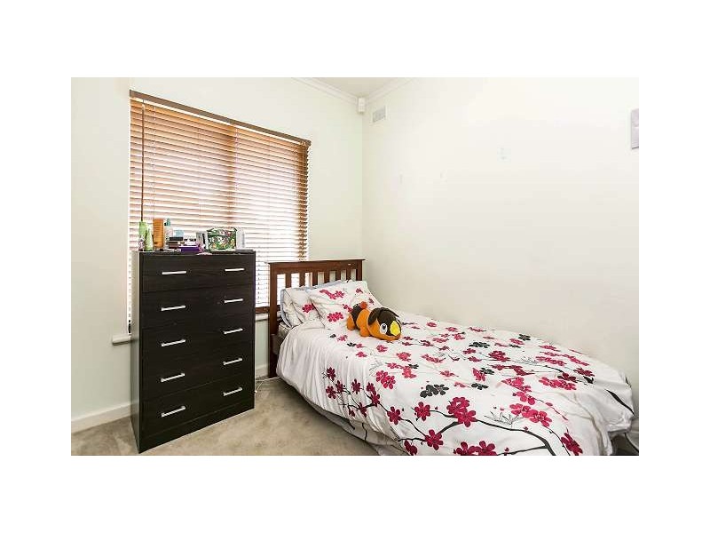 18 Booth Avenue, Morphett Vale SA 5162