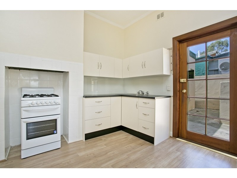 34 May Street, Birkenhead SA 5015