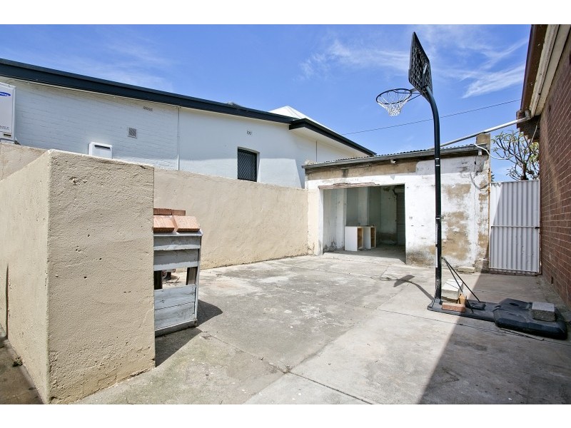 34 May Street, Birkenhead SA 5015